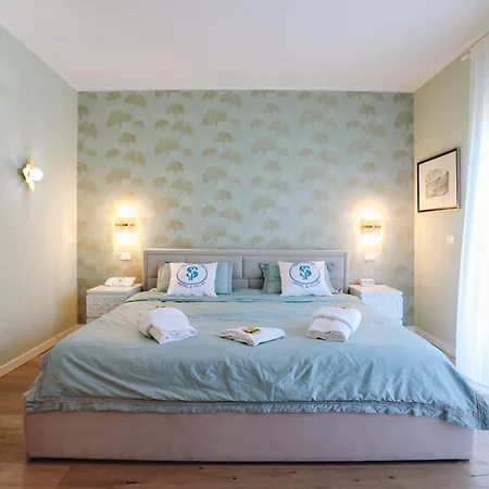 Dolce Peschiera Villa